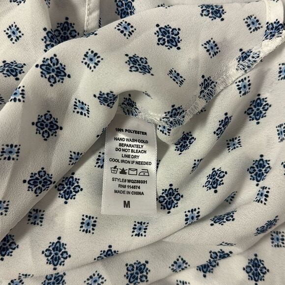 PLEIONE x Anthro M White Blue Printed V Neck Long Sleeve High Low Blouse - Picture 9 of 10